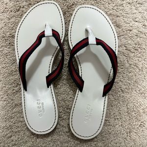 Gucci sandals size 6.5